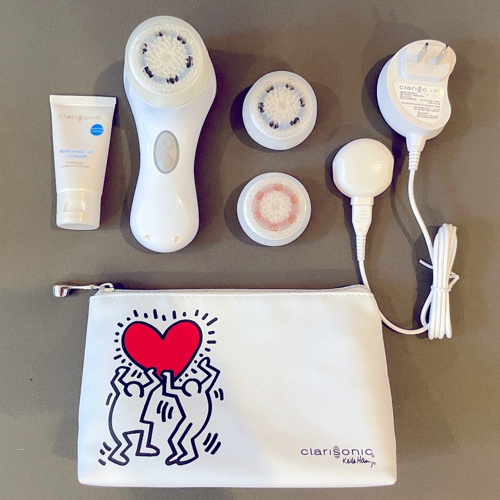 Clarisonic Mia 2 With 3 New Brushes